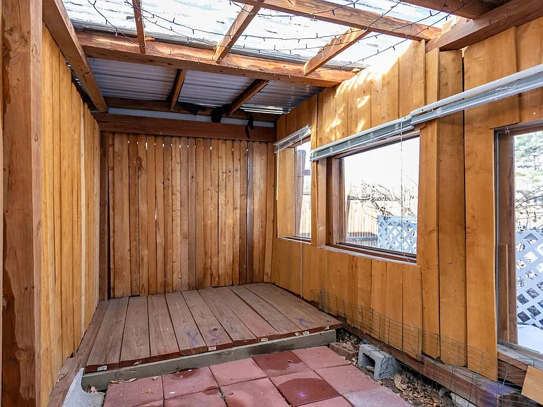7673 Safari Cir — Photo 34