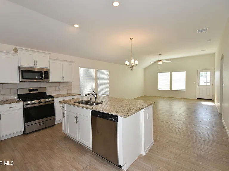 1253 Indigo Sky St — Photo 8