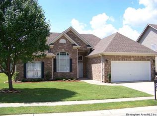 2307 Forest Lakes Ln, Sterrett, AL 35147