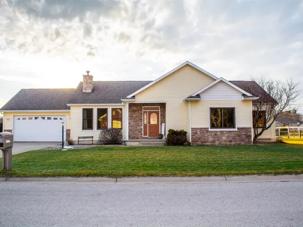 59699 Park Side Dr, Elkhart, IN 46517