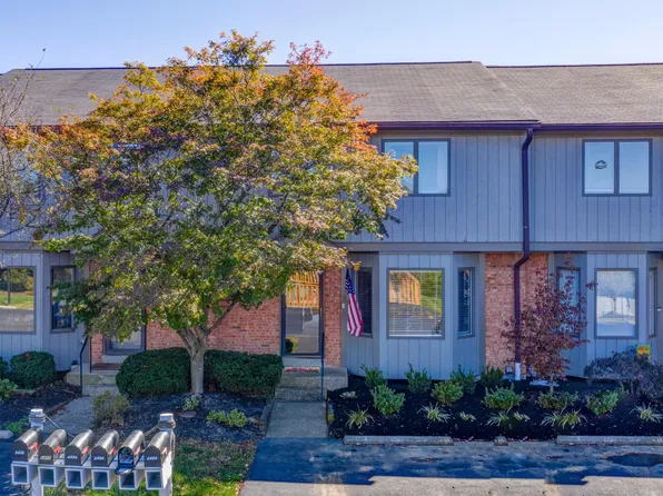 6404 Marina Dr, Prospect, KY 40059