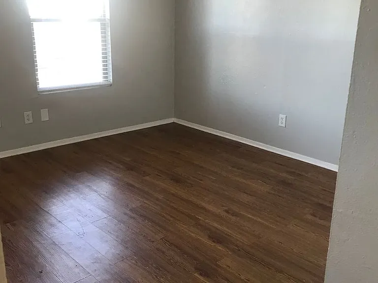 Charming 1-Bedroom Apartment in Fort Worth 700 Sq. Ft. — Photo 7