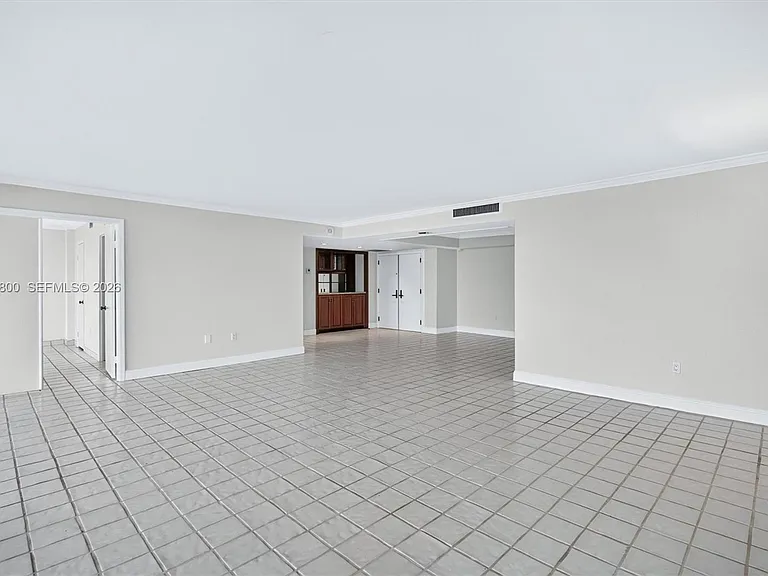1 Grove Isle Dr #506 — Photo 15