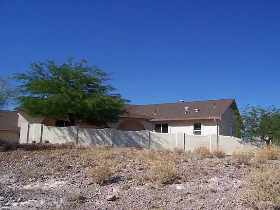 2nd image of 1097 N SHERWOOD Way #W