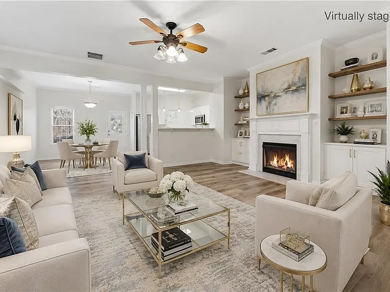 2913 Greyhawk Ln — Photo 2