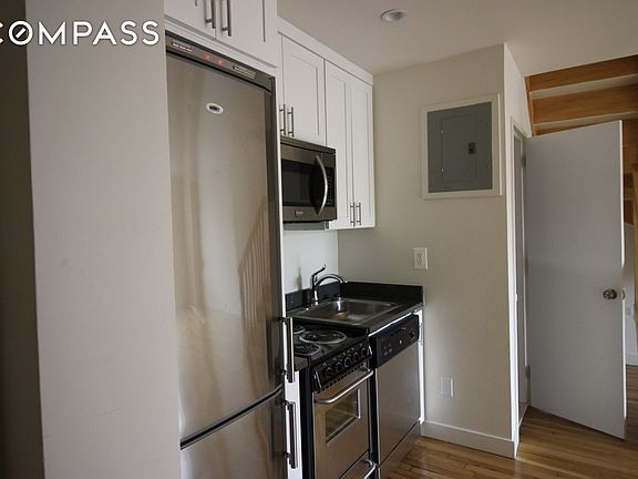 5th image of 434 W 19th St APT 8B