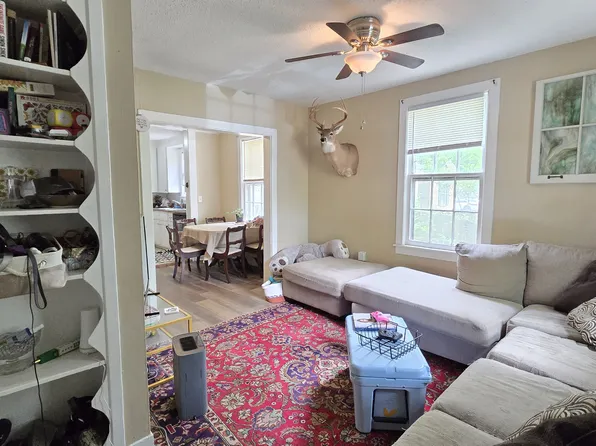 528 Whitfield St, Starkville, MS 39759