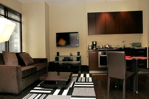 Rented by Vision Group | media 12