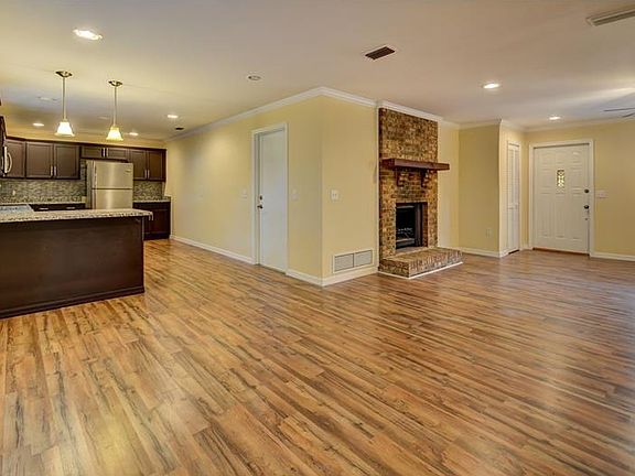 5th image of 1004 S Woodward Ave