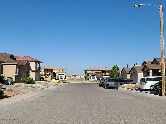 5th image of 7725 Bartlett Landing Ct