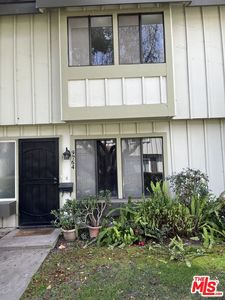 9764 S Karmont Ave, South Gate, CA, 90280