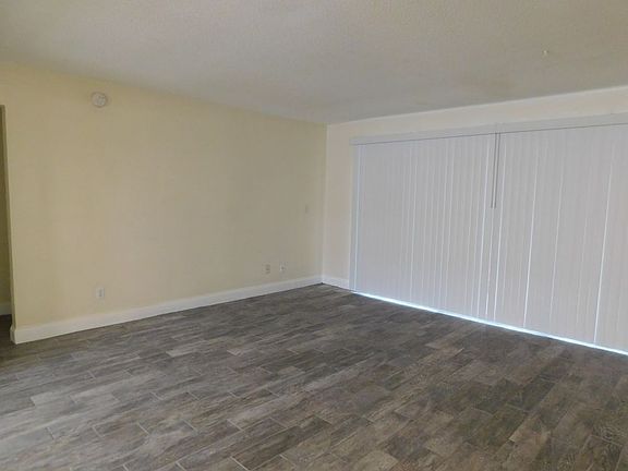 2nd image of 200 Country Club Dr APT 605