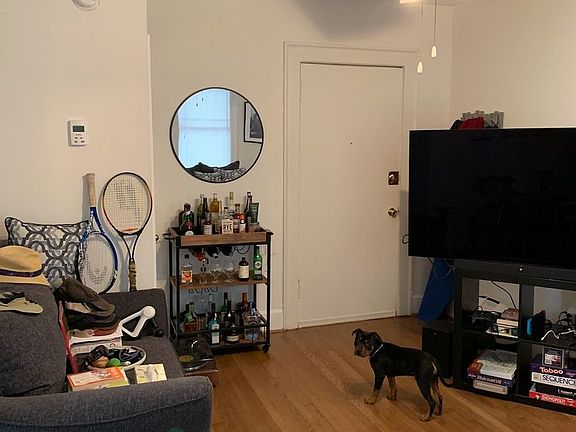2nd image of 788-800 Greenwood Ave NE #788-09