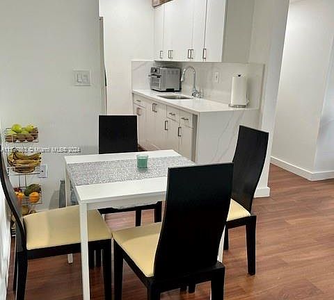 4th image of 8950 NE 8th Ave APT 502