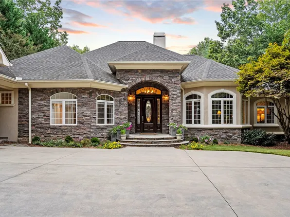 152 Club House Dr, Sunset, SC 29685