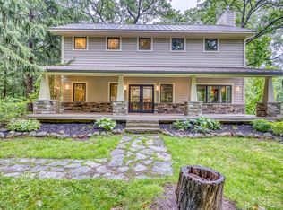 2685 Fry Rd, Highland, MI