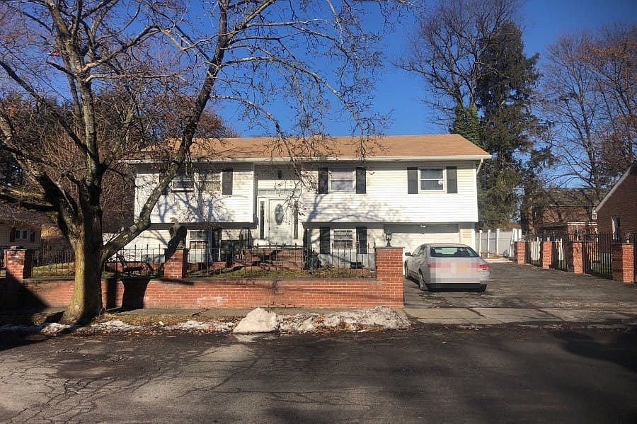 1st image of 20 Roe St