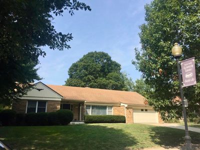 1924 Lovers Ln, Saint Joseph, MO, 64505