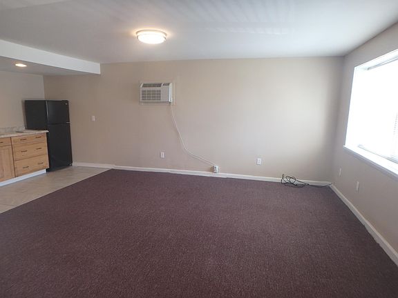 5th image of 115 1/2 Harding Ave APT 1