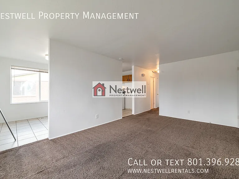 1881 W Lake Park Dr #3 — Photo 32