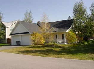 875 Eagles Rest Dr, Driggs, ID 83422