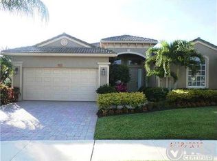 9522 Lantern Bay Cir, West Palm Beach, FL 33411