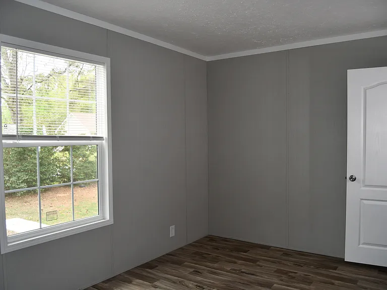 122 Willow Dr — Photo 14