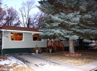 911 Westview Dr, Riverton, WY 82501