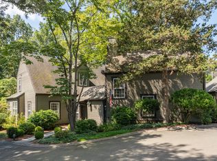 34 Long Hill Farms, Guilford, CT 06437