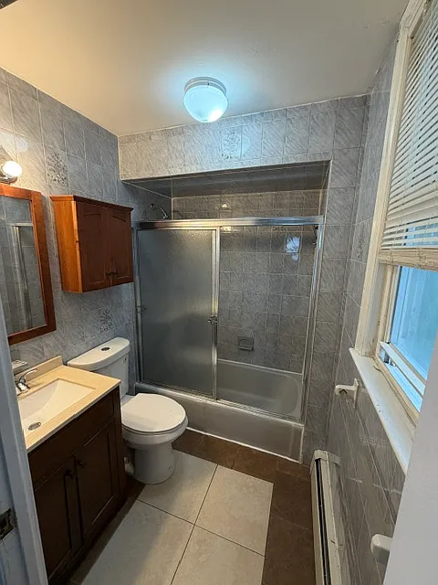 3 bed, $3,000 — Photo 2