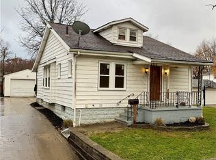 566 McKinley Ave, Akron, OH