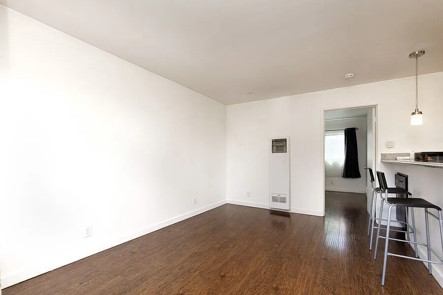 Floor plan 4