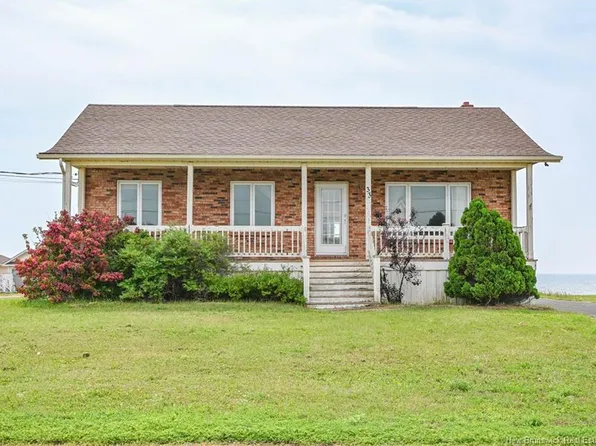 33 Paulin St, Sainte Marie Saint Raphaal, NB E8T 1T7