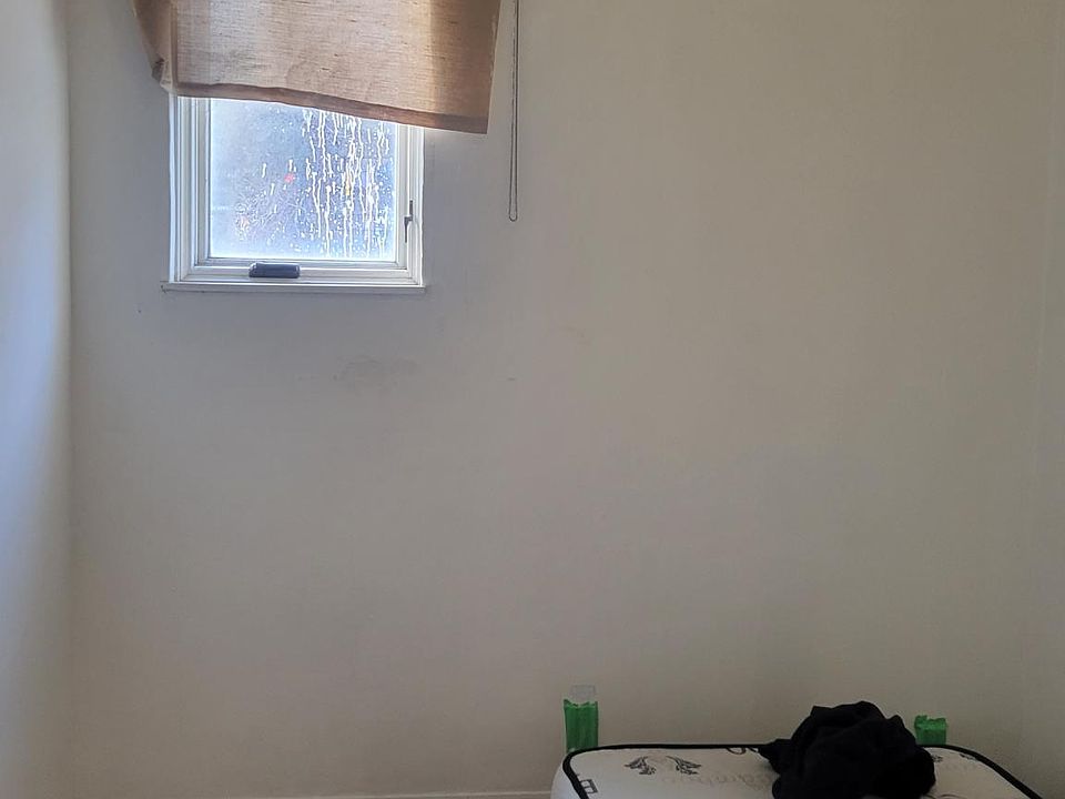 south middle room