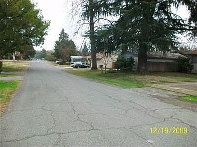 3rd image of 8874 Greenhalgh Ln