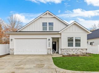 4654 N Maple Grove Rd UNIT B, Boise, ID 83704