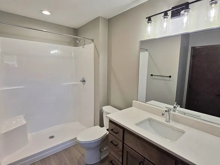 Cloverfield Townhomes — Photo 18
