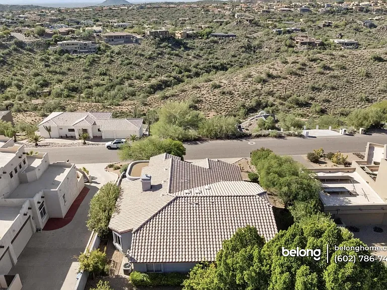 15510 E Sycamore Dr — Photo 2