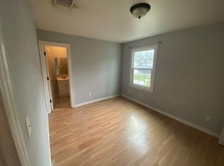 5301 Higgins St #A, Houston, TX 77033