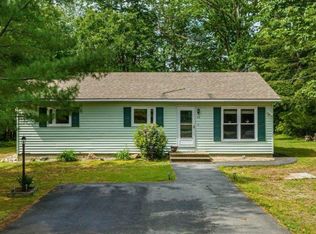 24 Dean Rd, York, ME 03909