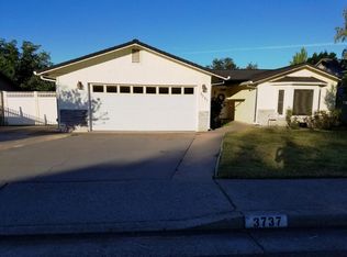 3737 Wolverine Dr, Redding, CA 96001