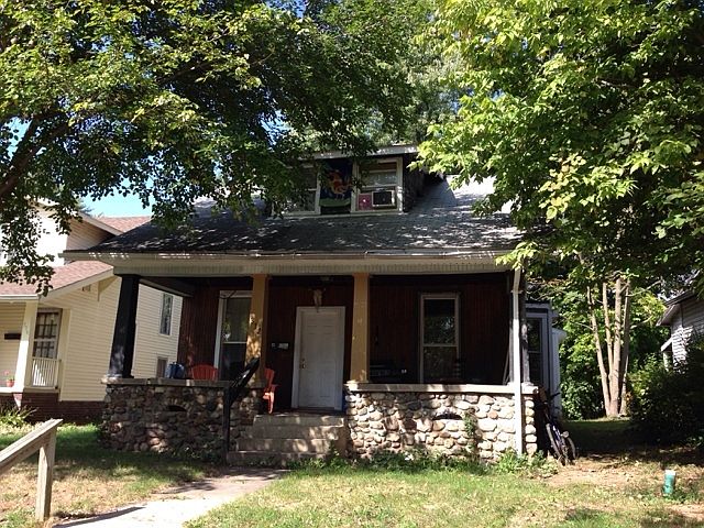 1st image of 332 Lawn Ave