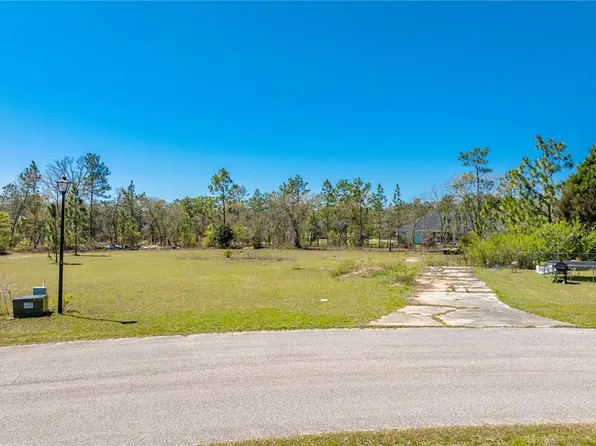 196 Carlene Ln #34, Quincy, FL 32351