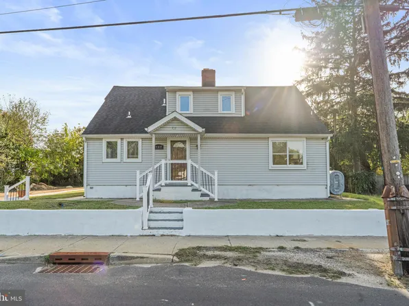 737 Watsontown Rd, Berlin, NJ 08009