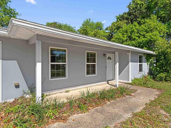 5th image of 1831 Iris Ln