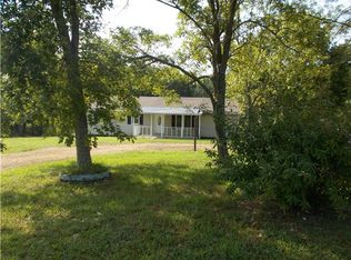 9 Zinker Rd #9, Lawrenceburg, TN 38464