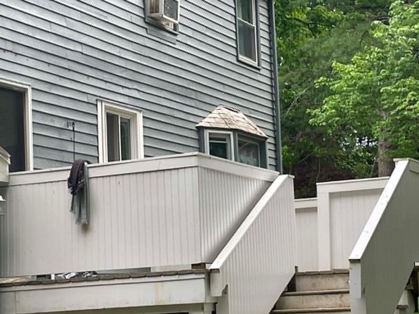6 Cider Mill Rd
