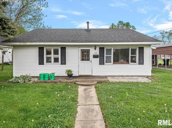1106 E Jefferson St, Clinton, IL 61727