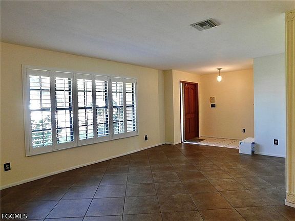 3rd image of 17150 Laurelin Ct