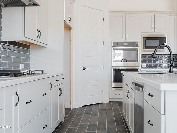 3rd image of 4663 N 181ST Drive